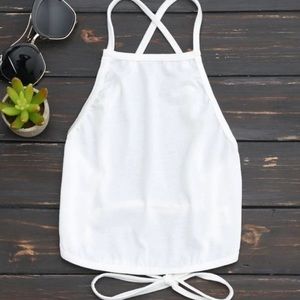 ‼️CLOSET CLOSING‼️Zaful Tie Back Halter Top NWOT